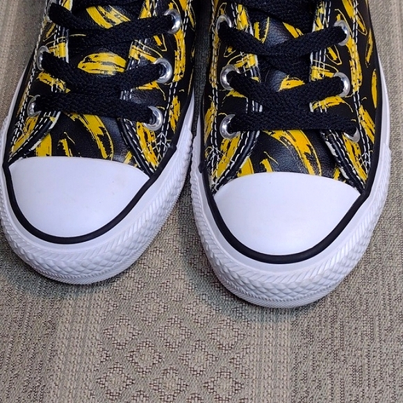Limited Edition Converse X Andy Warhol Leather Banana Print Low Ox Sneakers - Picture 13 of 16